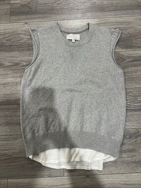 Brochu Walker Gray Crewneck Sleeveless Knit Top